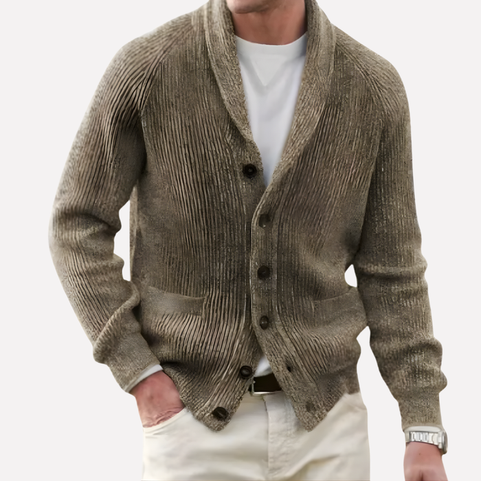 Herre-cardigan med sjalekrave og lommer med knapper foran