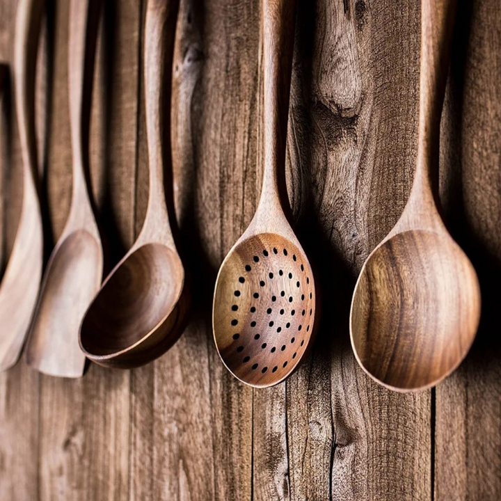 5-Delt Kjøkkenutstyr i Valnøtt – Rustikk Stil