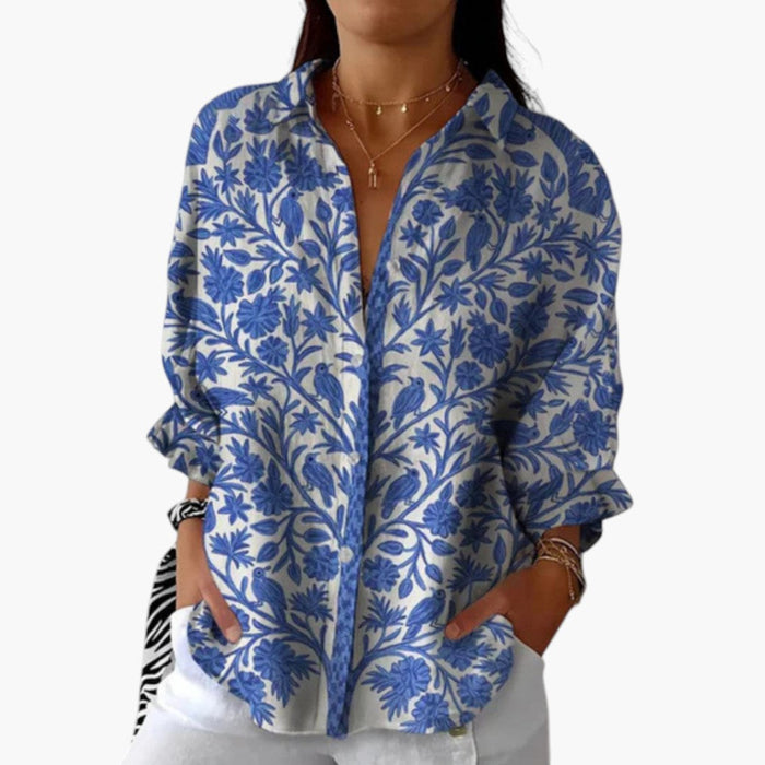 Damblus med knäppning och mönstrad design