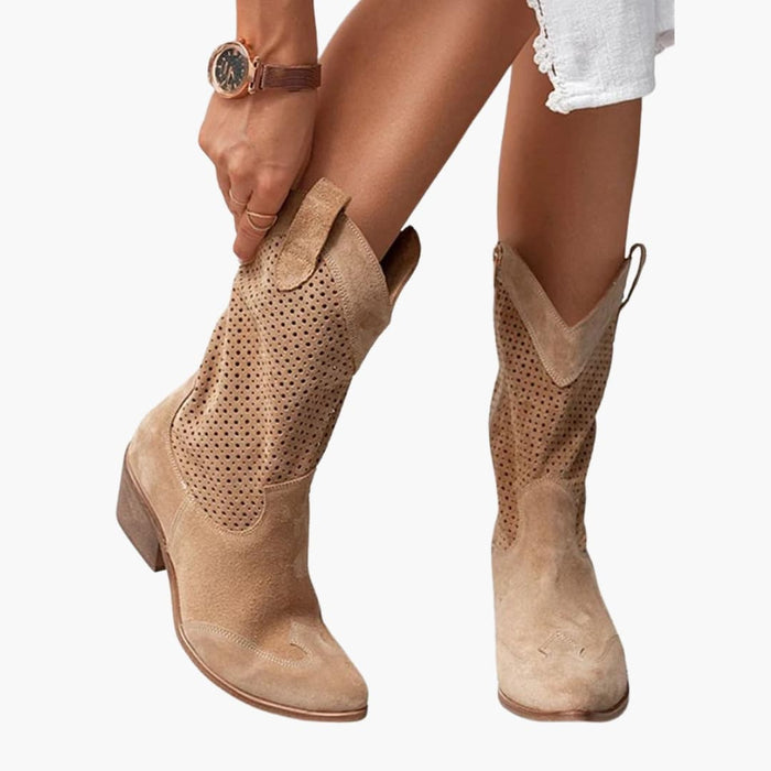 Botas vaqueras para mujer con caña perforada y tacones cuadrados