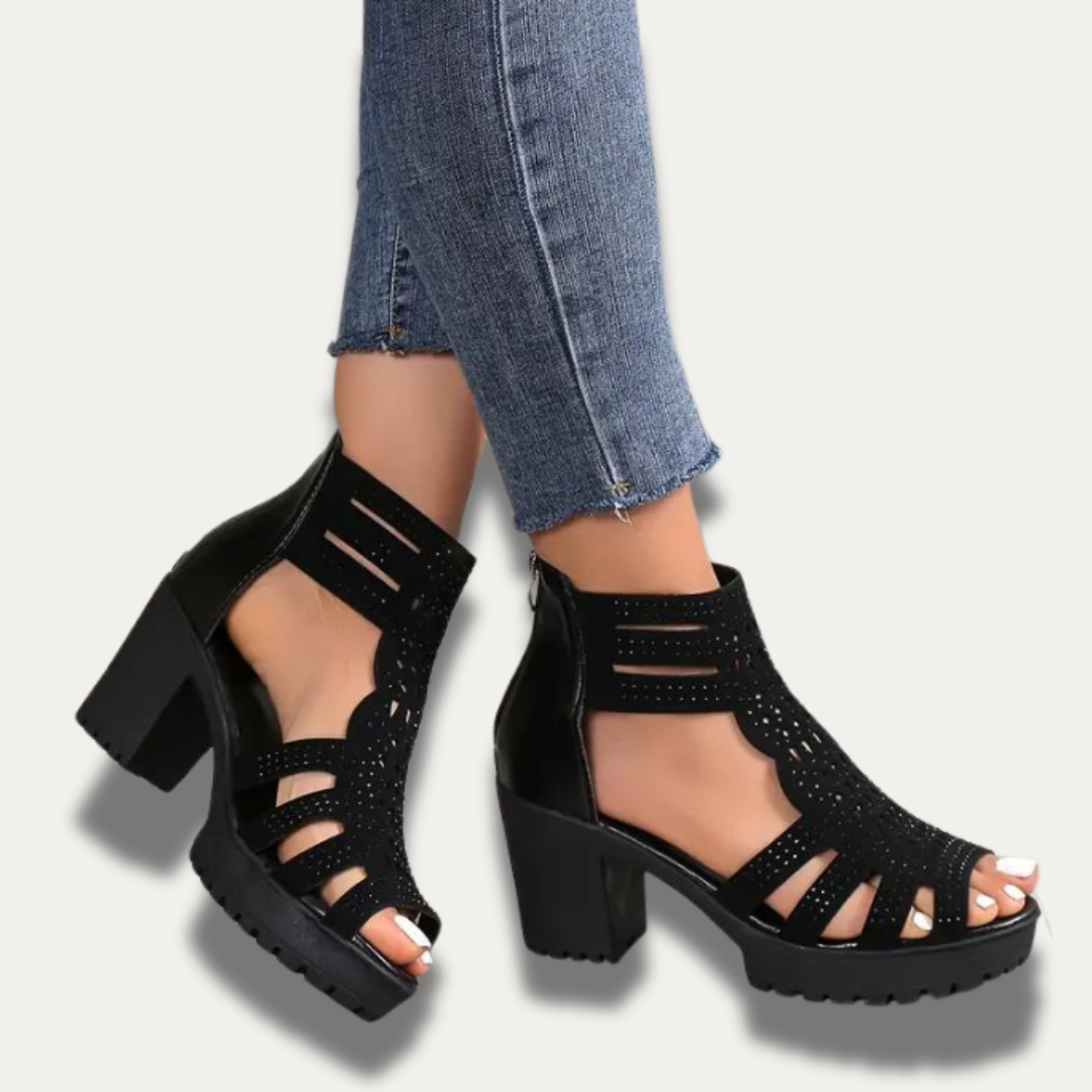 Glitrende sandaler med chunky hæl