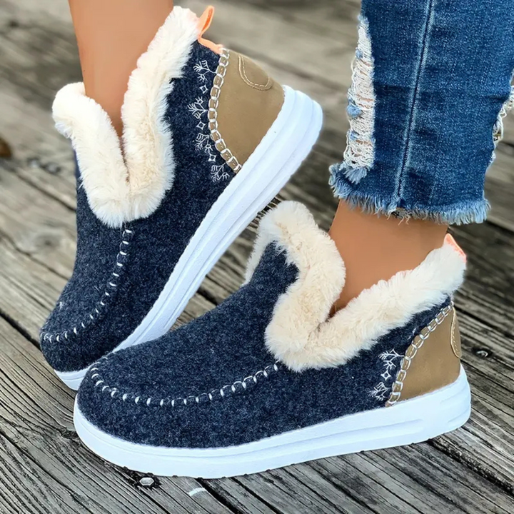 Koselige vintertøfler med fleecefôr for kvinner