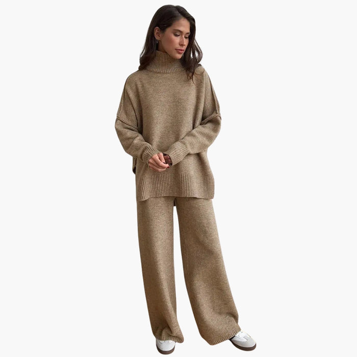 Sæt til kvinder i strik med bred turtleneck