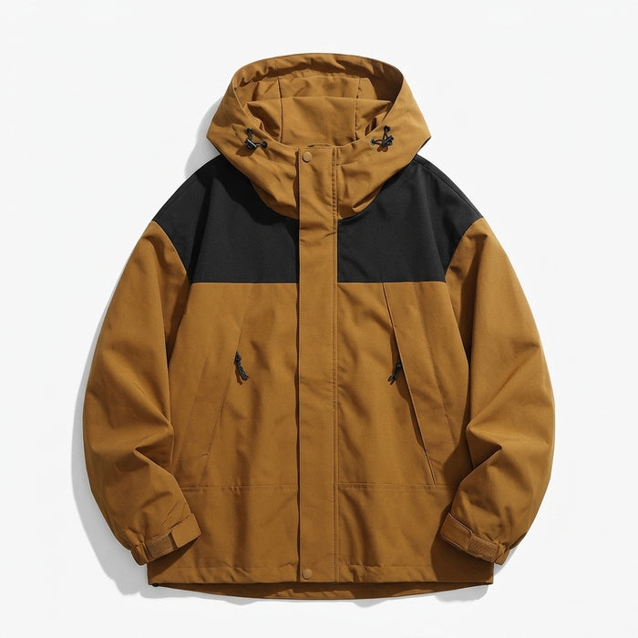 Herrenjacke mit Kapuze und mehreren Taschen