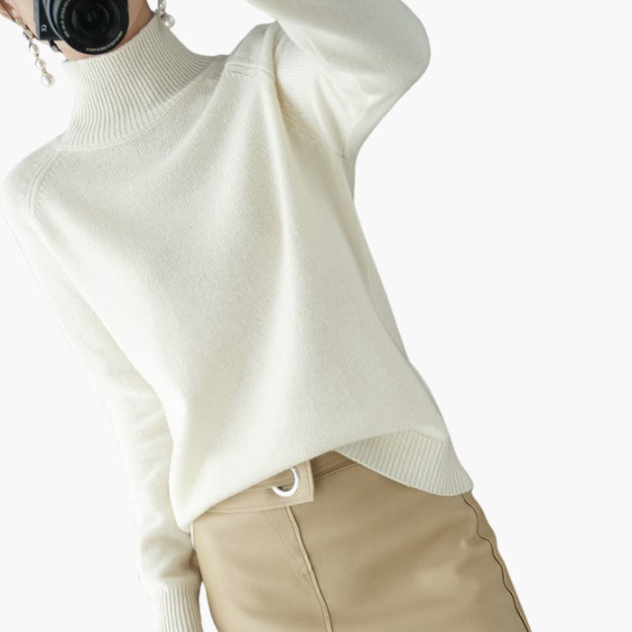 Dame sweater med høj hals og lange ærmer samt ribbet kant