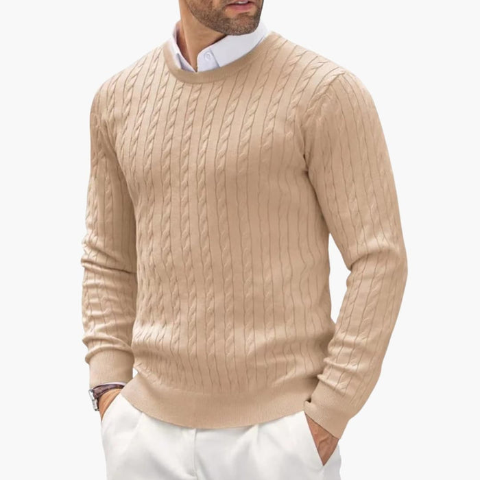 Pulli til mænd med rund hals og lange ærmer i fint strik