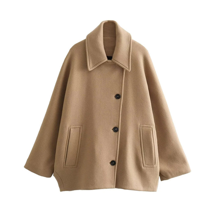 Capa de mujer con cuello y botones para invierno y ocasiones nocturnas