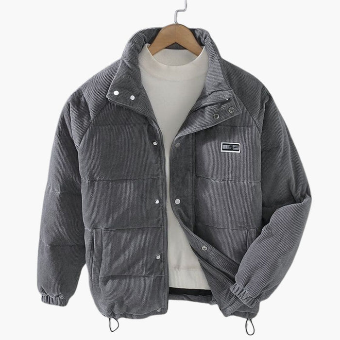 Herrenjacke aus geripptem Cord mit Steppfutter