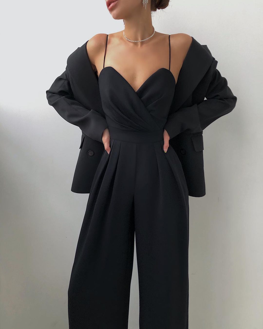 Dame Jumpsuit med Stropper og Vide Ben i Bomuldsblanding