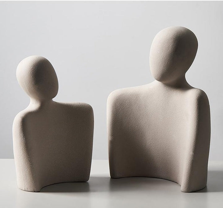 Abstrakt Kjærlighetsstatue – Elegant Moderne Hjemmedekorasjon