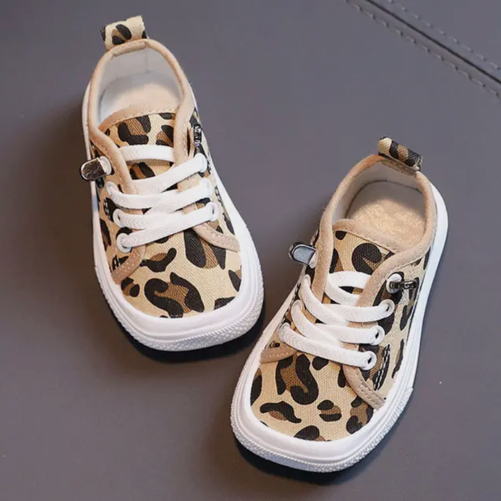 Barnesko: Barfot Sneakers for Aktive Barn