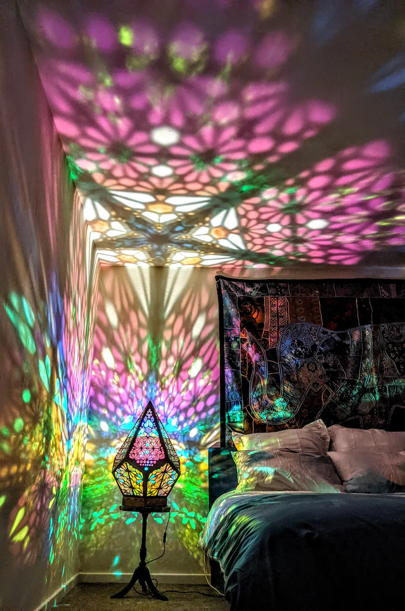Bohemisk Bordlampe med Magisk Stjernelys