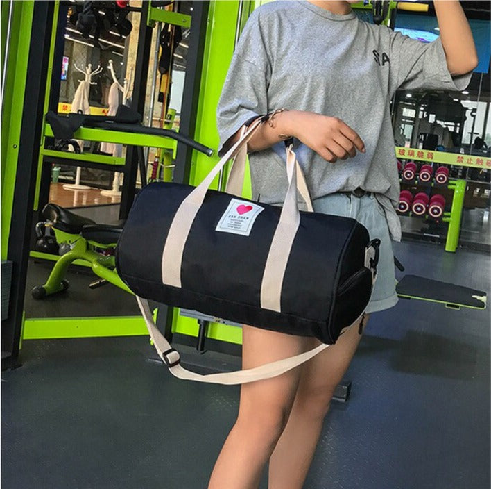 Dame Duffelbag for Reise og Trening – Romslig og Stilig