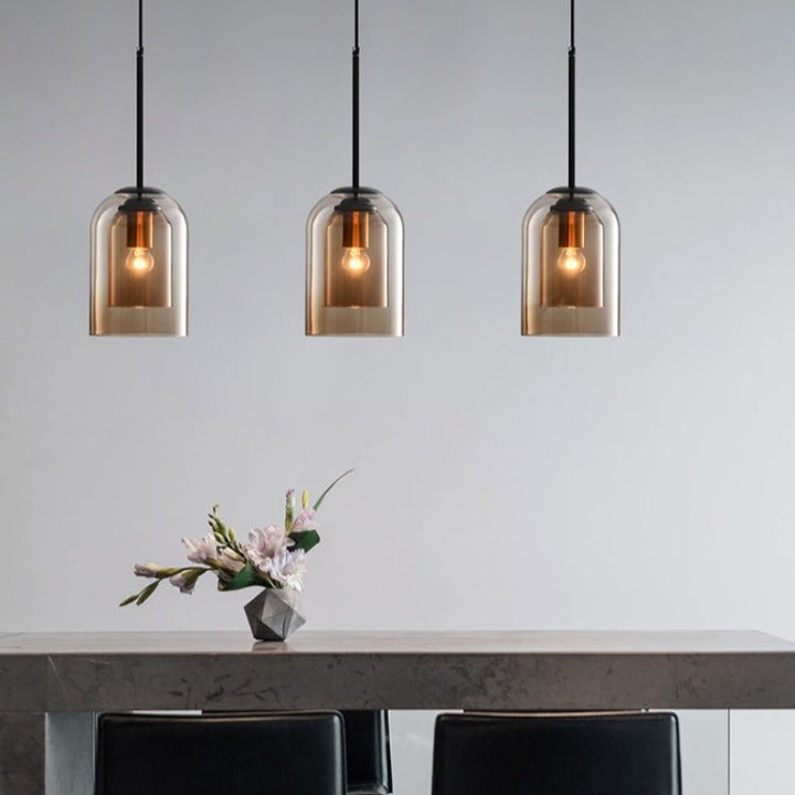 Dobbel Glass Pendellampe – Elegant Belysning for Hjemmet