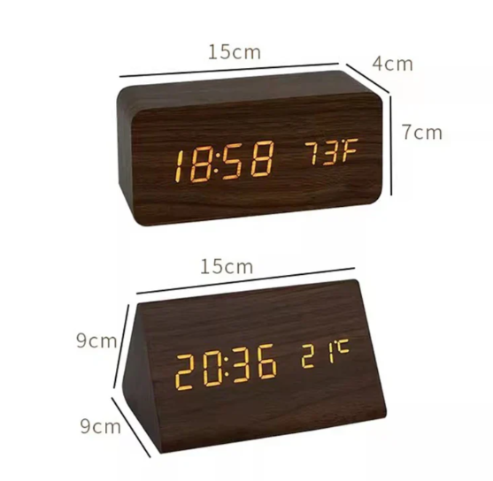 Elegant LED Klokke med Stemmeaktivering for Hjem og Kontor