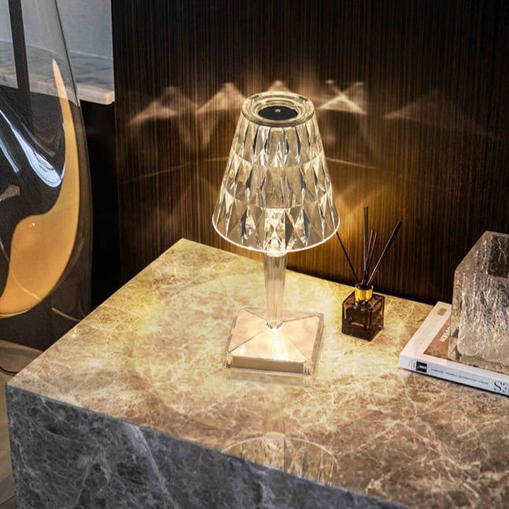 Elegant Nattbordslampe i Krystall med Dimbar Berøringskontroll