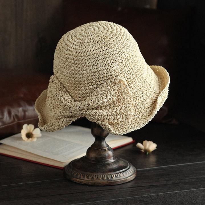 Elegant hatt for kvinner med bred brem