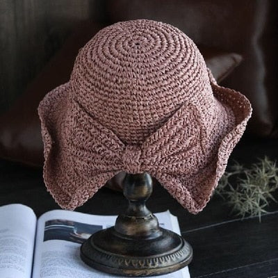 Elegant hatt for kvinner med bred brem