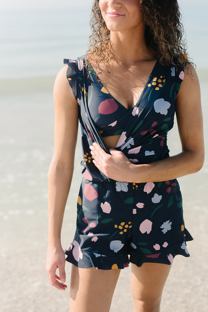 Kvinners Elegant Svømmeoverall med Integrert BH