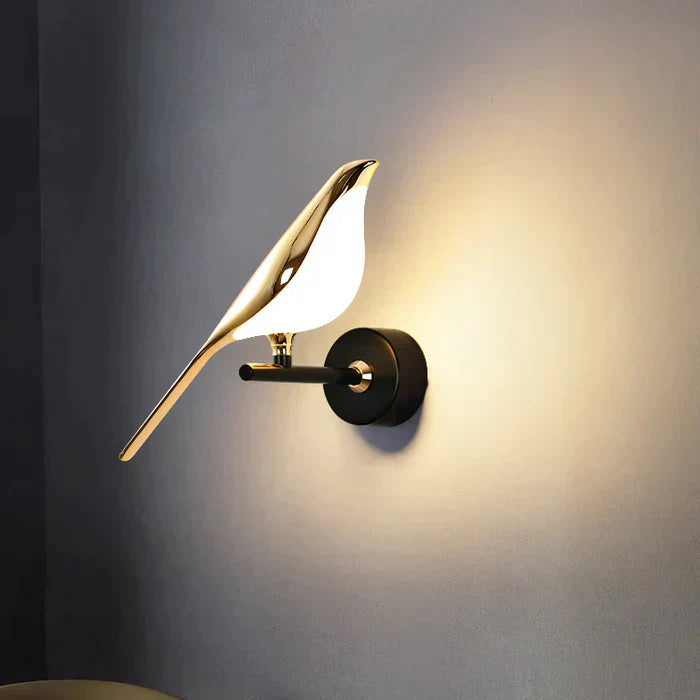 Elegant Vegglampe med Justerbart Lys for Et Hjem Fullt av Atmosfære