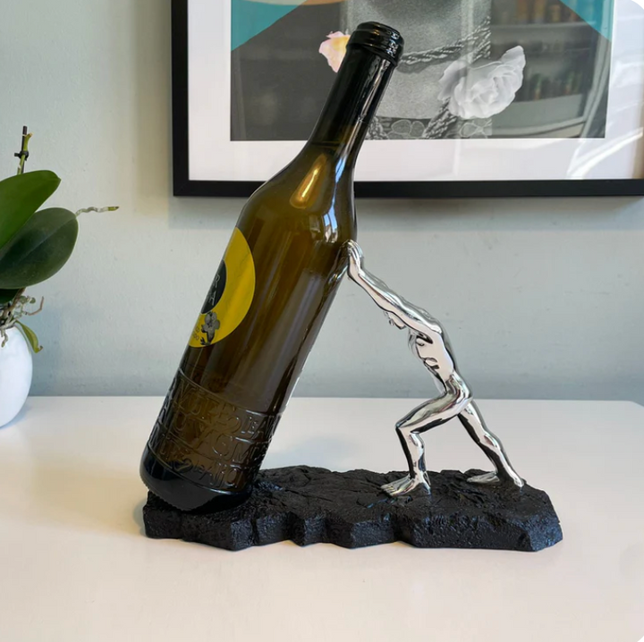 Elegant Vinflaskeholder – Unik Design for Stilfull Servering
