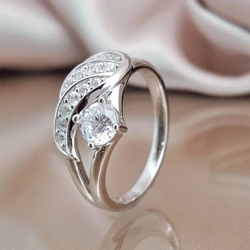 Kvinner Englens Omfavnelse Ring med Cubic Zirconia