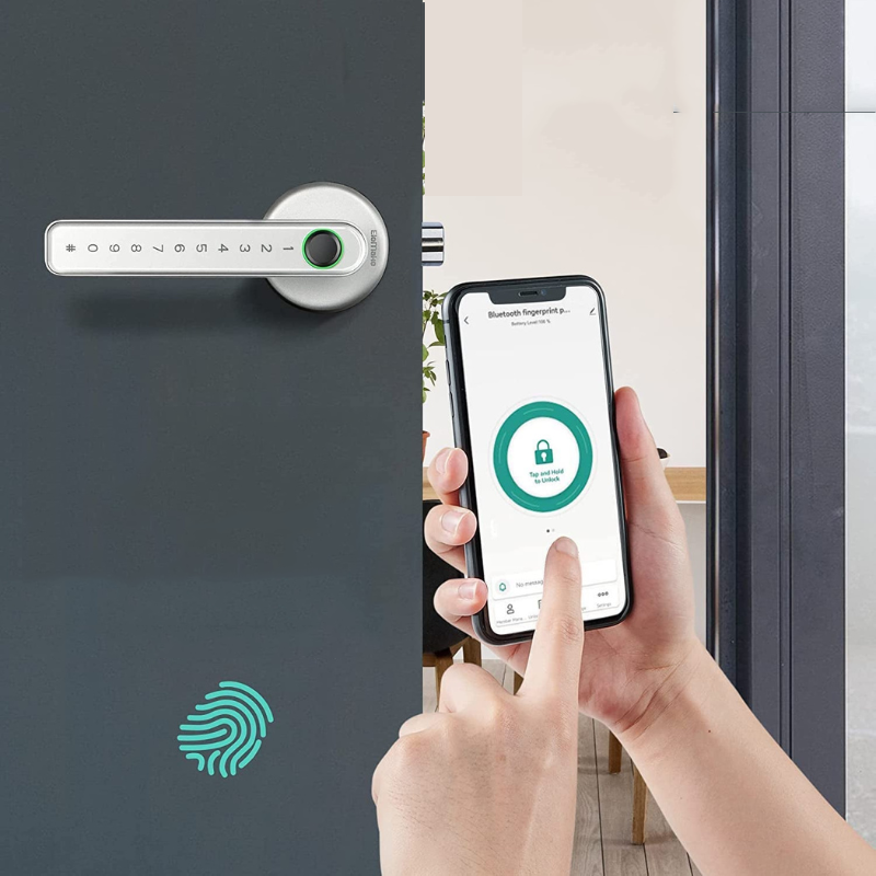 Dørlås med Fingeraftryk og App-styring i Zinklegering