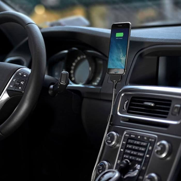 Fleksibel Ladekabel med Telefonstativ for Optimal Komfort