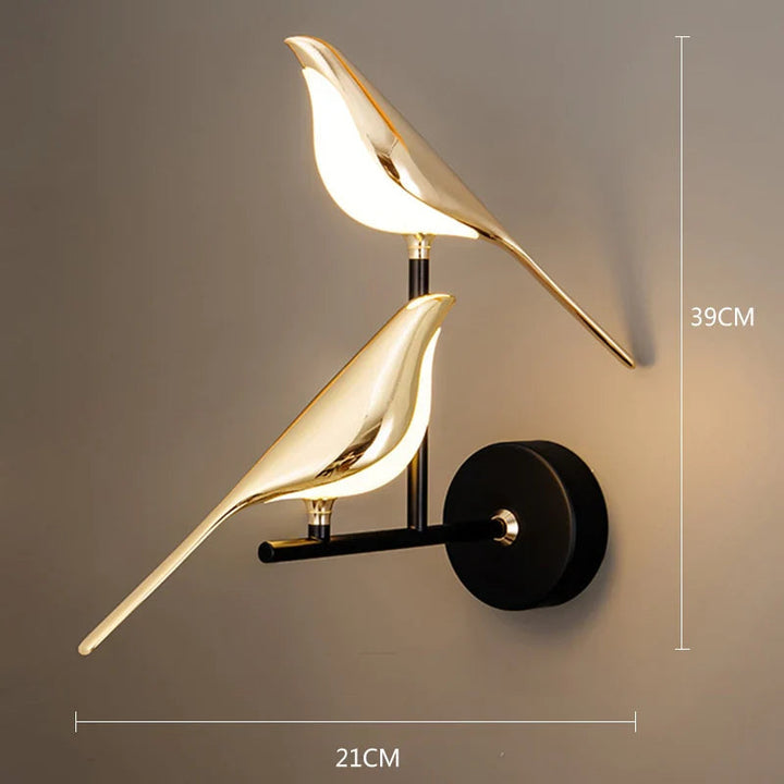 Vegglampe med Unikt Fugledesign for Stue og Optimal Belysning