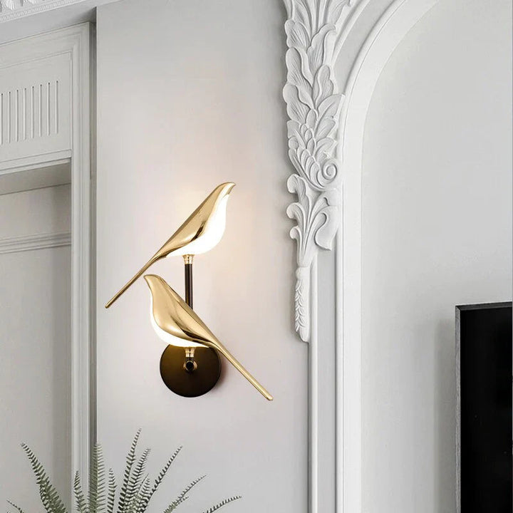 Vegglampe med Unikt Fugledesign for Stue og Optimal Belysning