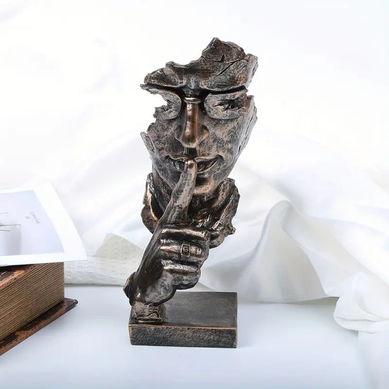 Unik Kunstnerisk Dekorasjonsfigur for Hjemmet – Håndlaget Eleganse