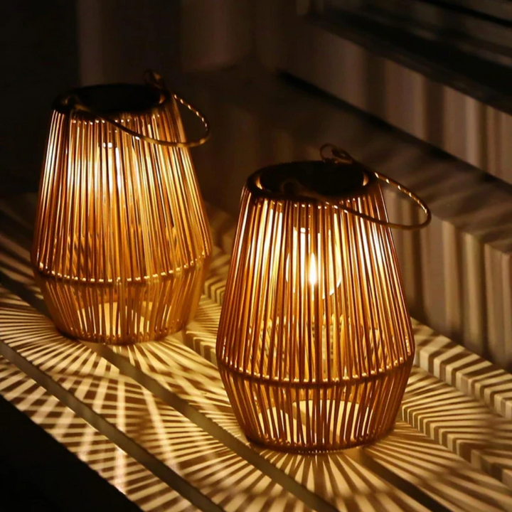 Håndvevd Solcellelampe for Stemningsfull Hagebelysning