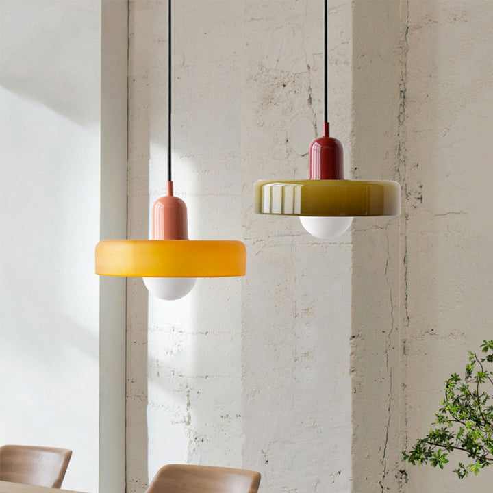 Hengende Lampe i Farget Glass for Hjemmet – Moderne Belysning