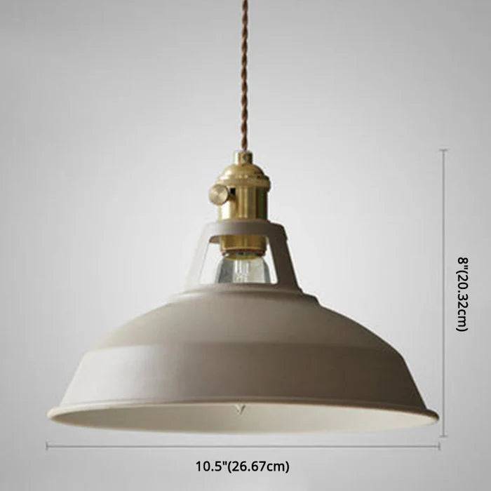 Hengende Lampe i Industriell Stil – Skap Unik Atmosfære