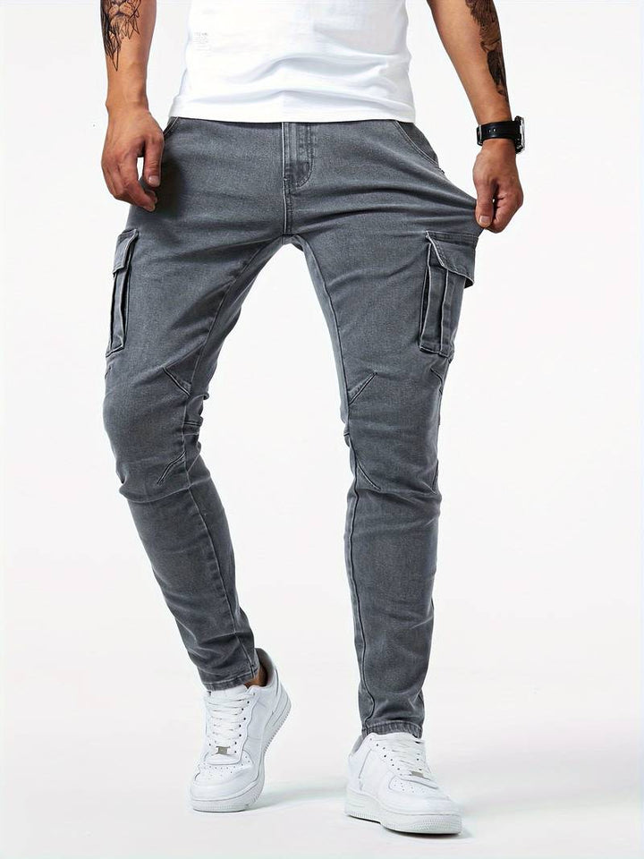 Herre Cargo Jeans: Fleksibel Komfort og Praktisk Stil