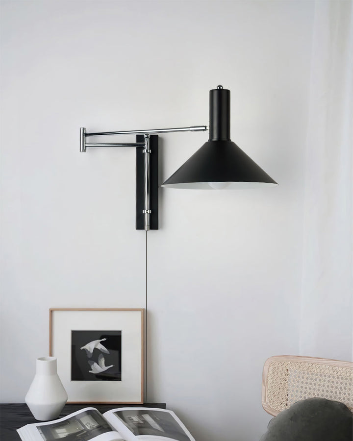 Justerbar Vegglampe for Stue og Soverom – Minimalistisk Design