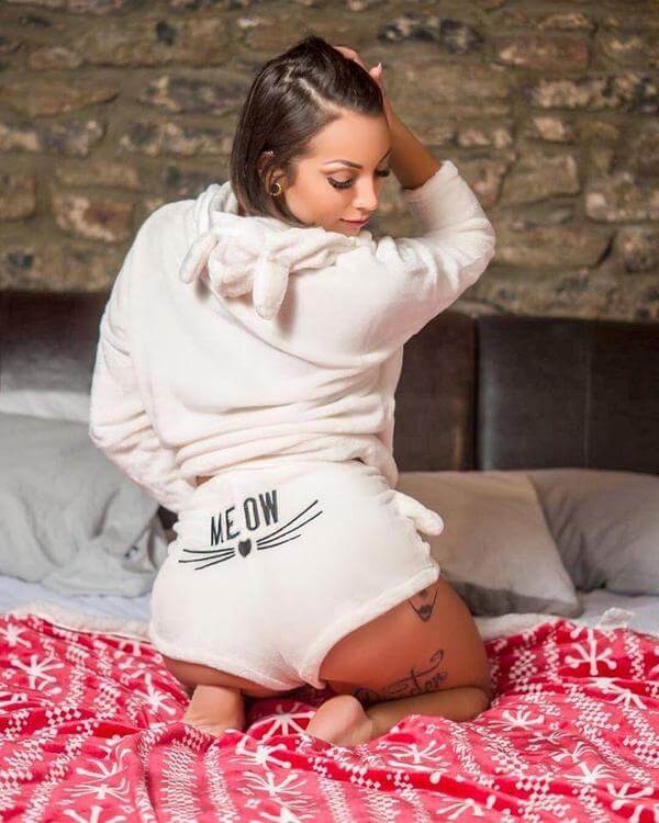 Koselig Katt Pyjamasett for Kvinner