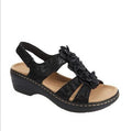Kvinners Blomstrete Kilesandaler for Sommeren
