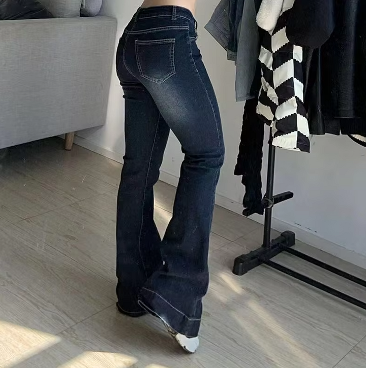 Kvinner Flare-jeans med Lav Midje – Trendy Retrostil