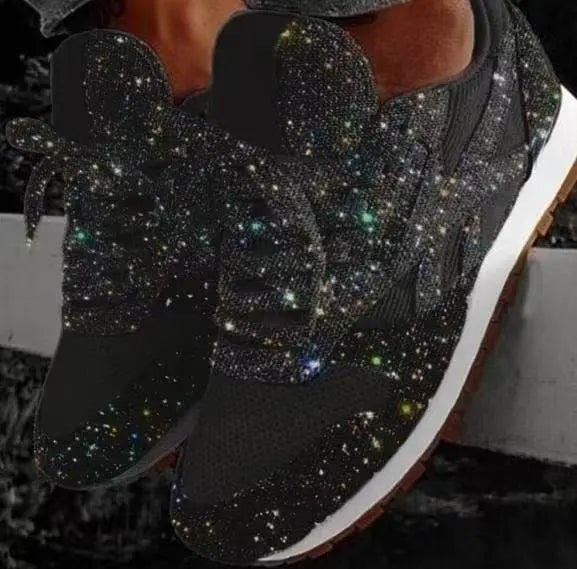 Glittersneakers til dame med paljetter og snørelukking