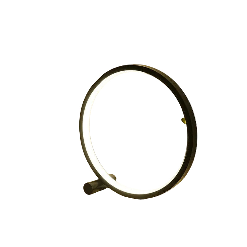 Minimalistisk LED Bordlampe med Dimmefunksjon