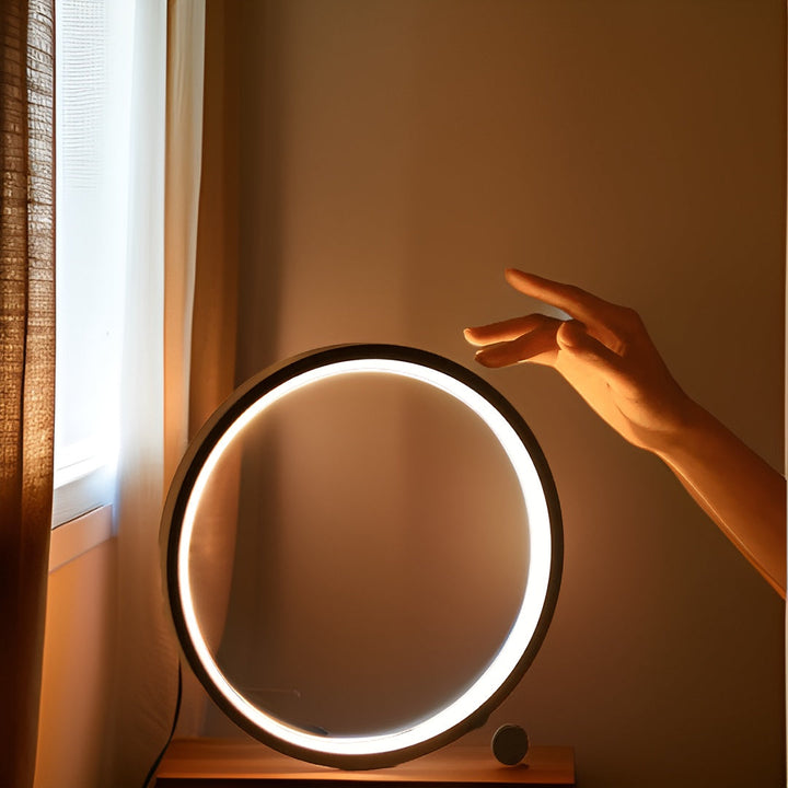 Minimalistisk LED Bordlampe med Dimmefunksjon