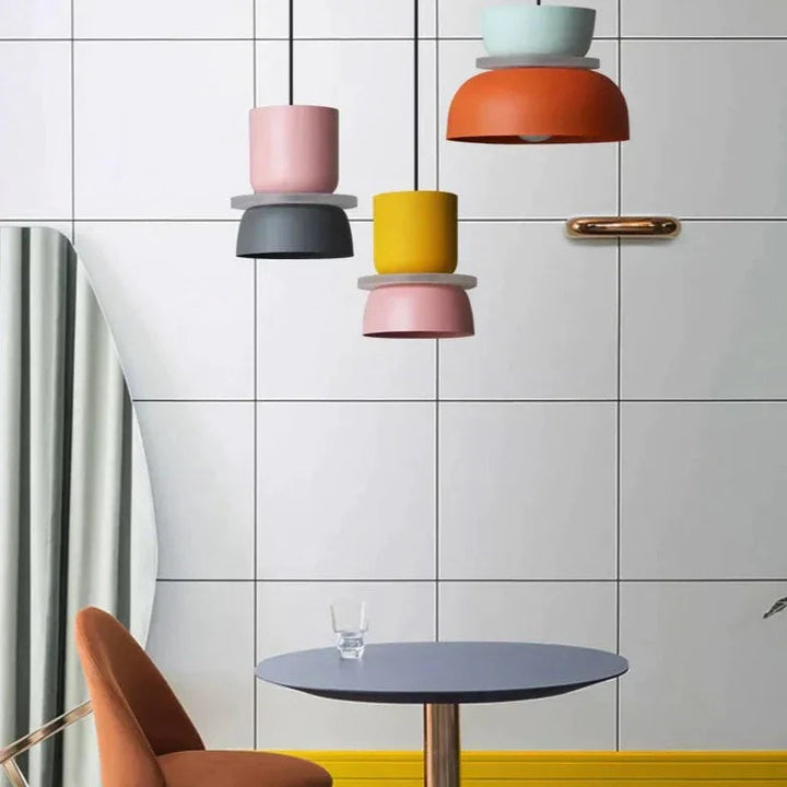 Minimalistisk Pendellampe i Pastell for Moderne Interiør