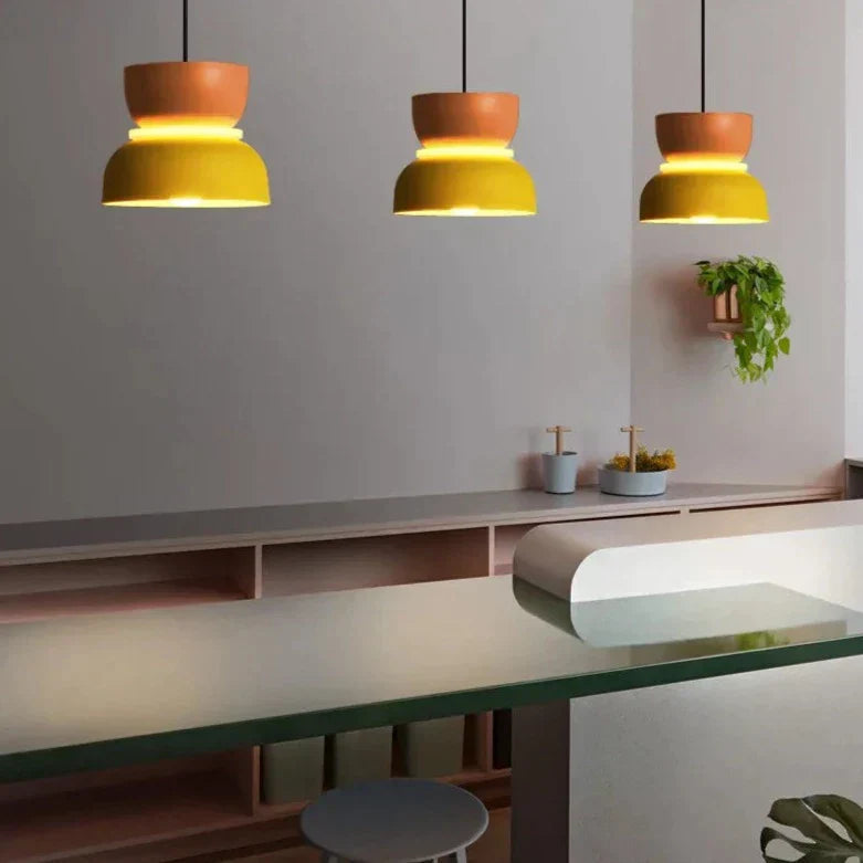 Minimalistisk Pendellampe i Pastell for Moderne Interiør