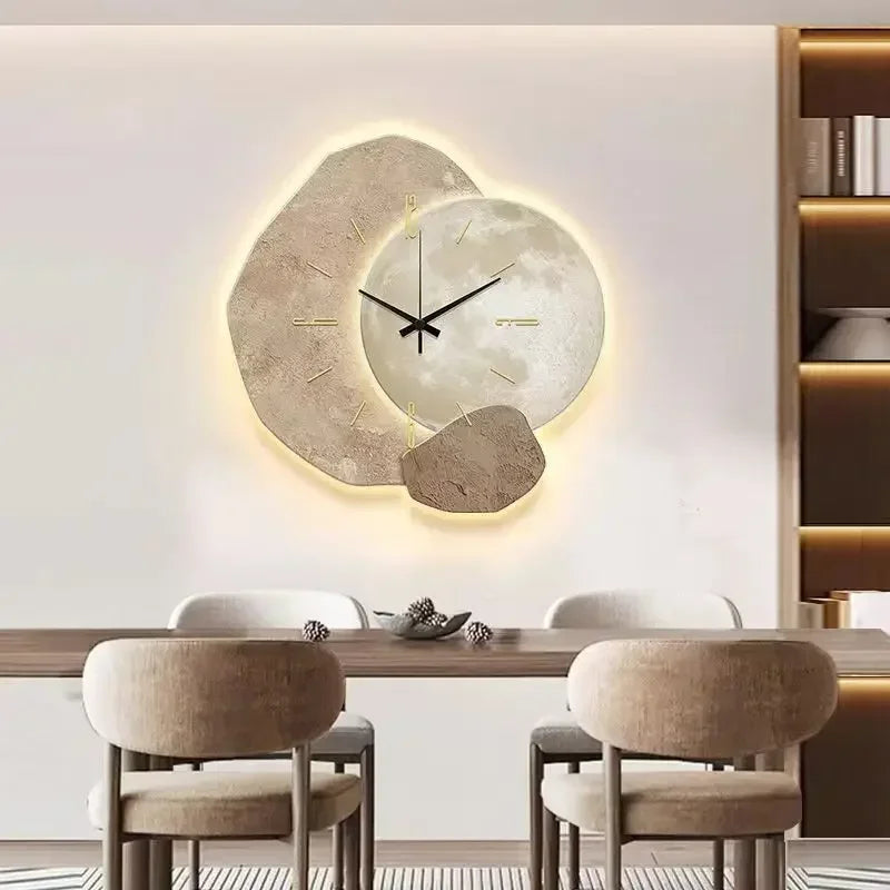 Minimalistisk Veggklokke i Tre med Stille Mekanisme