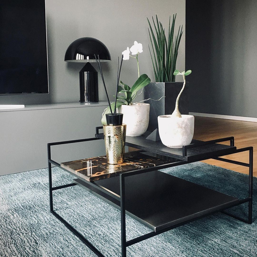 Moderne Bordlampe med Geometrisk Design for Unikt Interiør