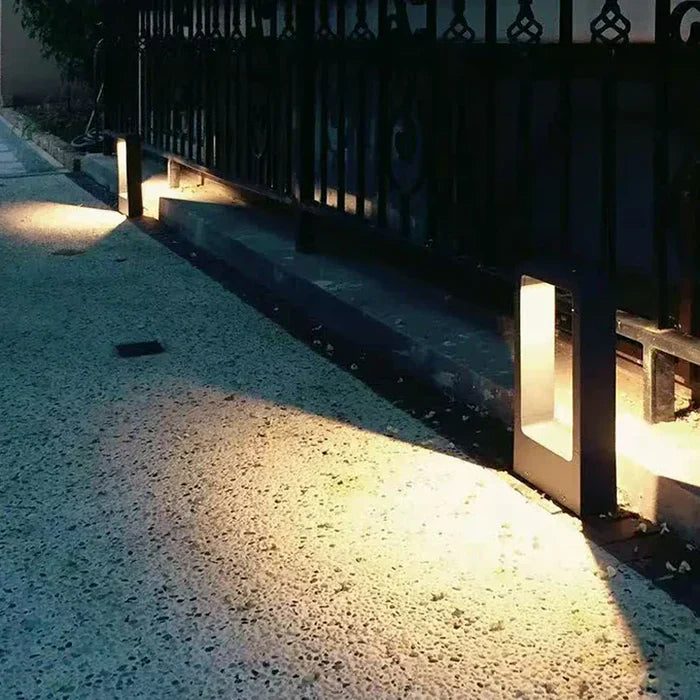 Moderne LED Bakkespotlight for Stilig Hagebelysning – Velg din Størrelse