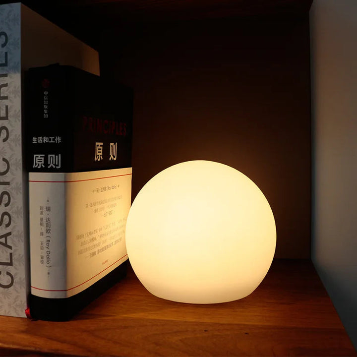 LED Kulelampe: Dynamisk Fargeendring for Stemningsfull Belysning
