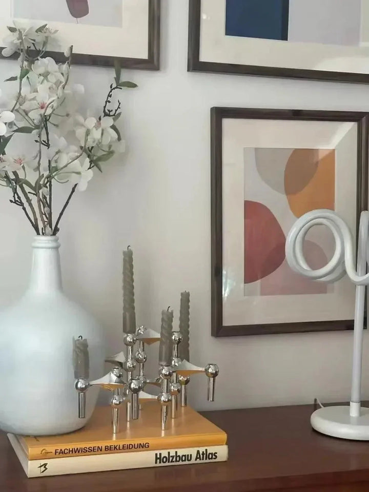 Moderne Lysestake – Minimalistisk Design for Elegant Hjem