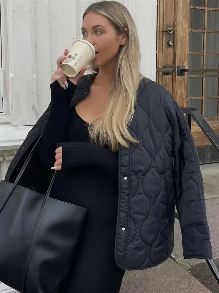Dame Quiltet Vinterjakke med Komfortabel Oversized Passform